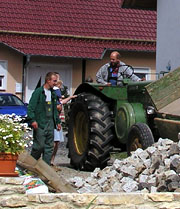 Granit für unsere Einfahrt Granit für unsere Einfahrt